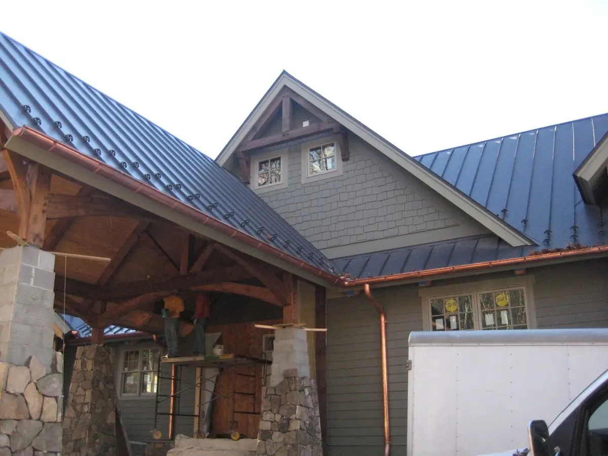 Craftsman Roofing team delivering quality roofing work in Grandview